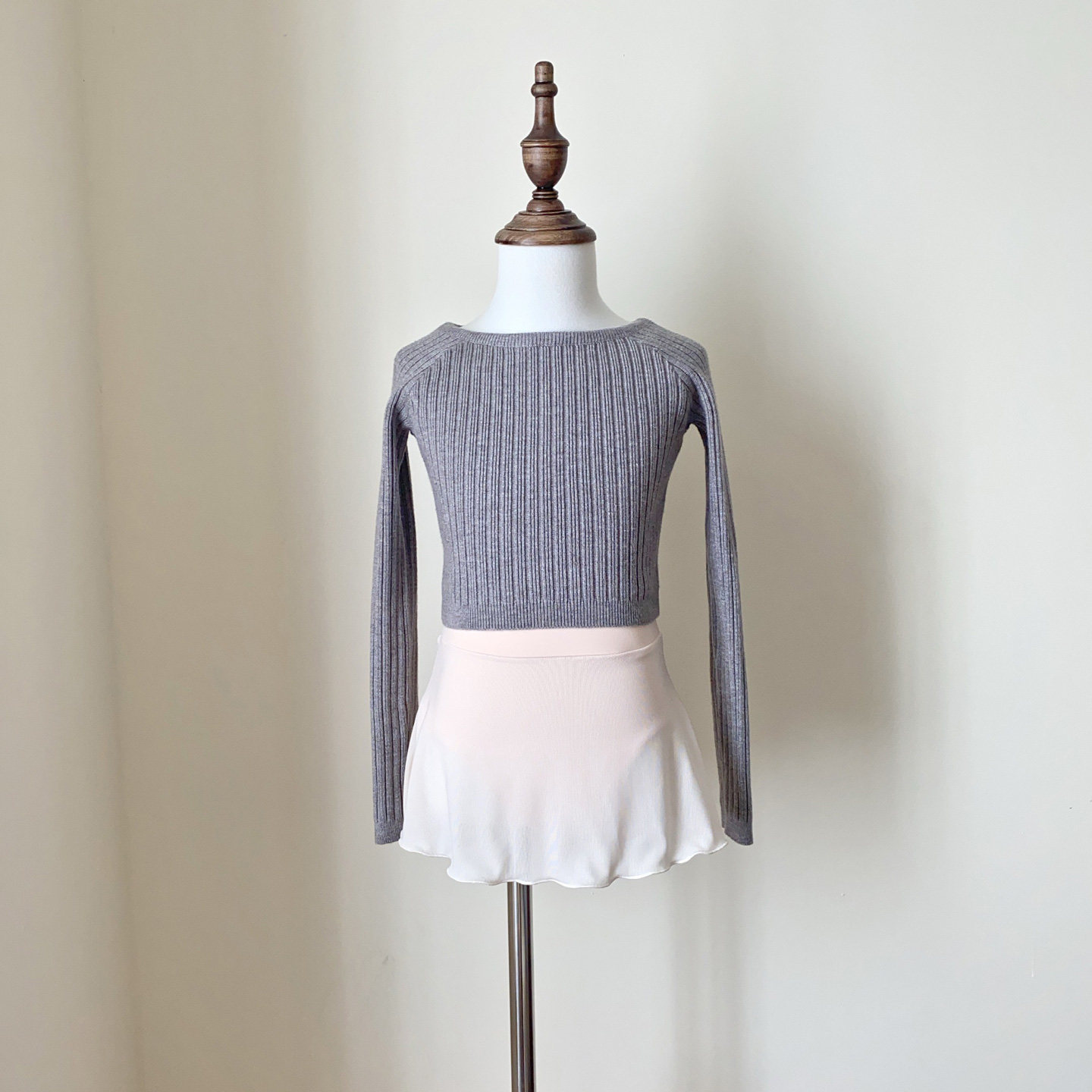 儿童舞蹈服一字肩抗起球毛衣女童针织保暖练功服芭蕾舞外套演出服