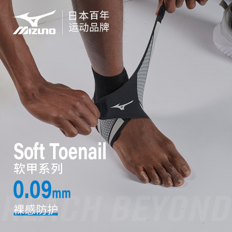 ���� ��ɫ�����һƬװ�� ����Ũ����Ʒ���˶�����