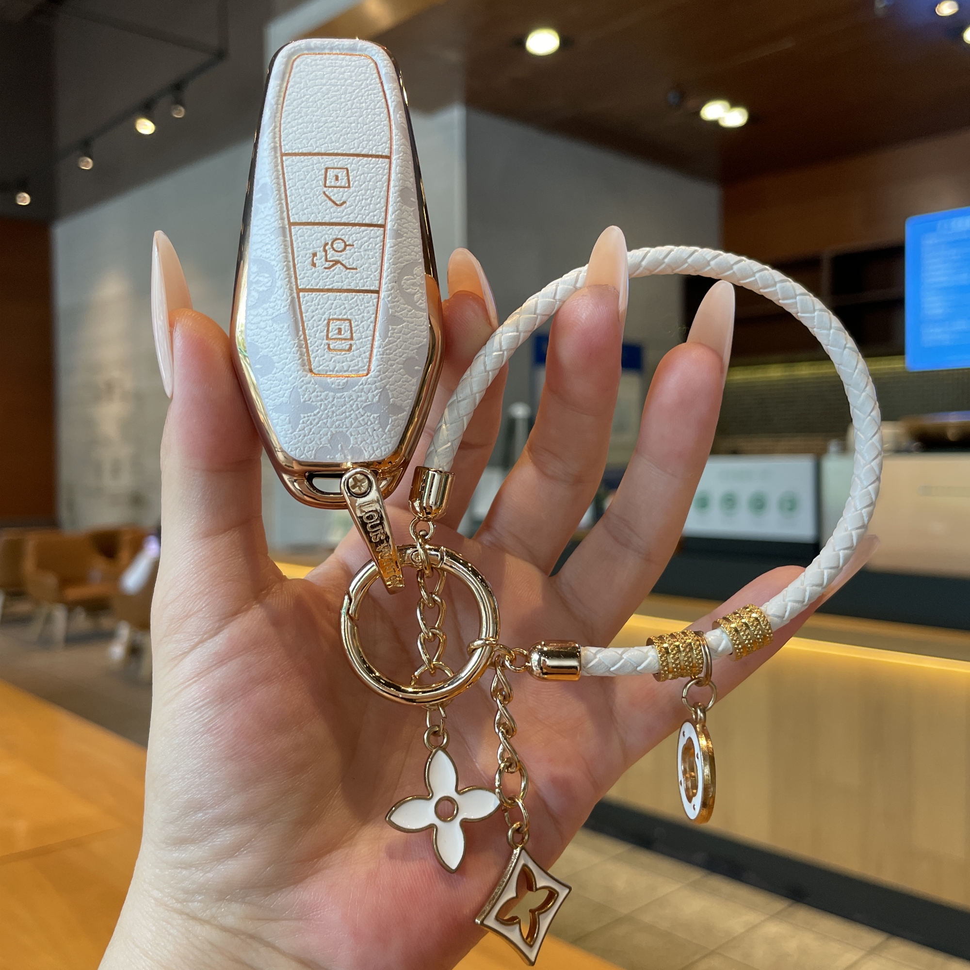 奇瑞icar03T钥匙套专用舒享家eq7汽车用品改装配件爱卡套包壳扣女