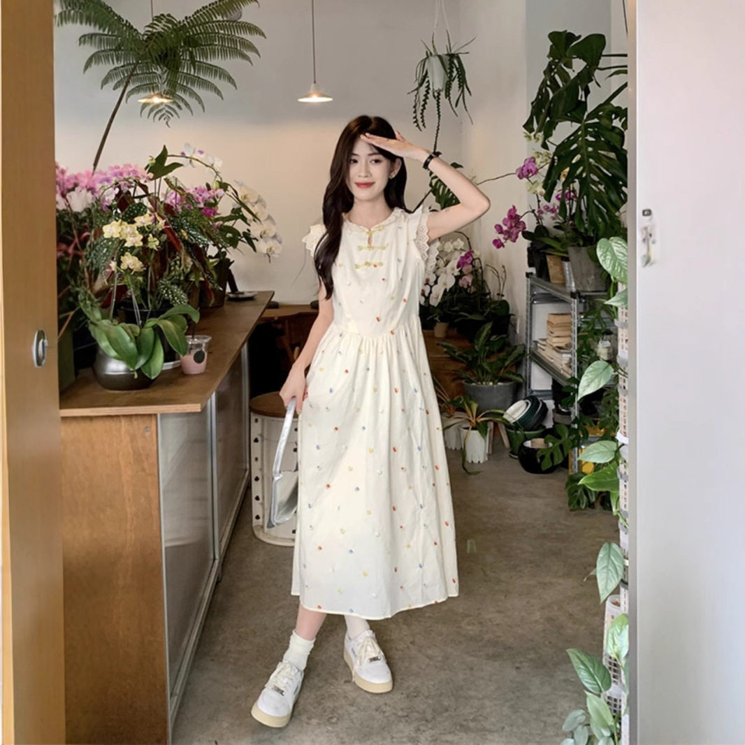 夏季2025甜美碎花盘扣连
