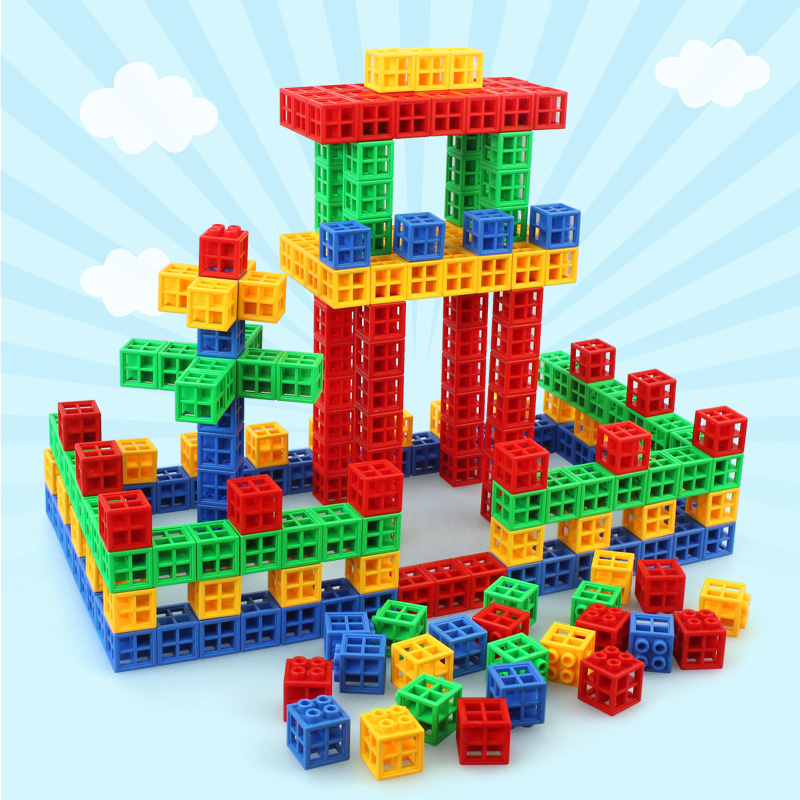 幼儿园桌面玩具智力方块积木