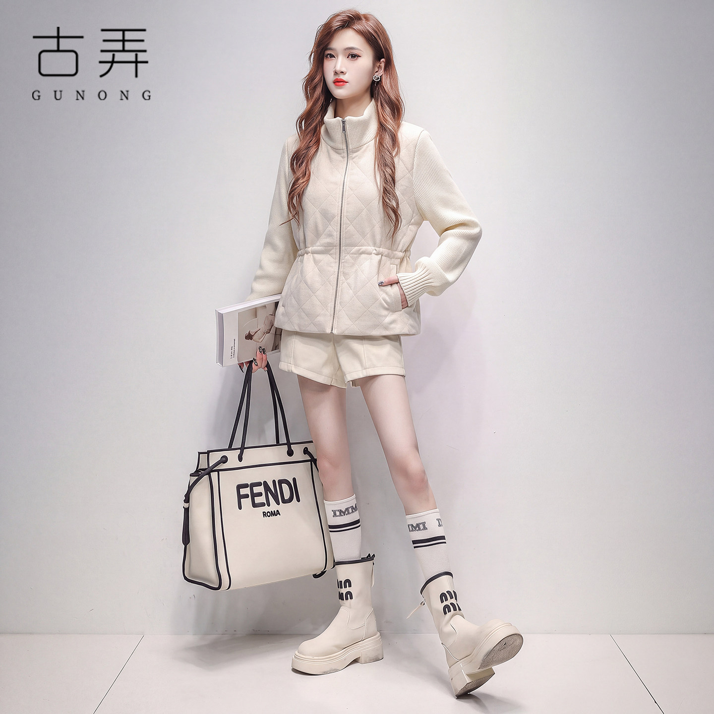 高端小资羊毛外套女冬短款2026新款今年流行爆款收腰显瘦加厚开衫