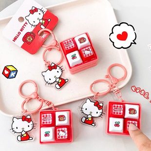 kitty猫四宫格电子按键趣味解压小挂件礼物挂饰 凯蒂猫发声钥匙扣