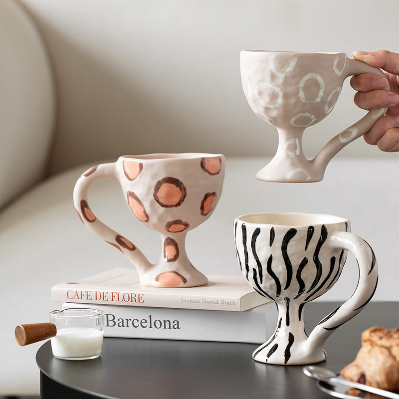 创意马克杯女小众设计感复古斑马手捏马克杯不规则水杯小众杯子