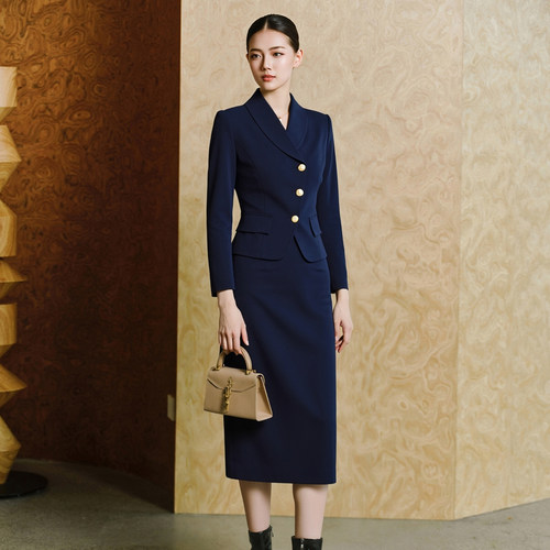 柏易兰商务风西装套装女职业装气质通勤正装金扣两件套套裙显瘦