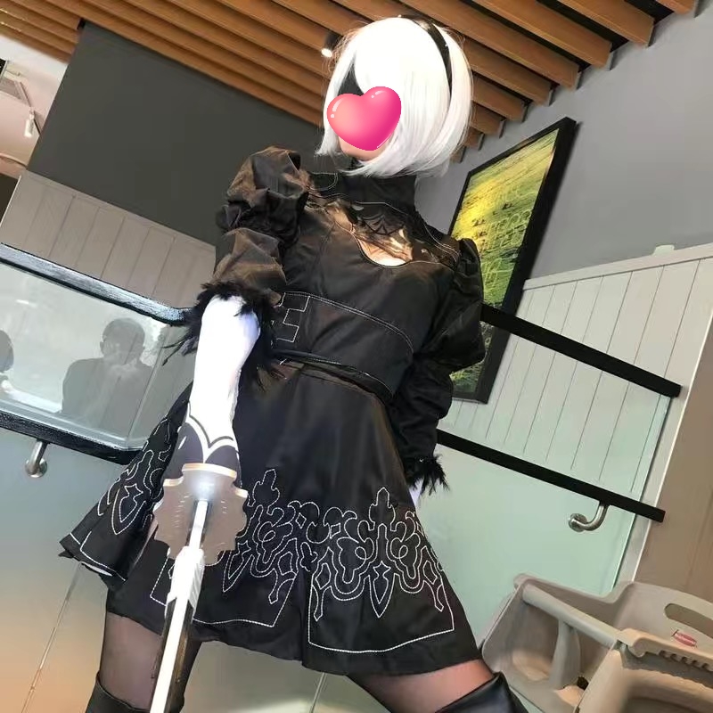 尼尔机械纪元男女搭配穿2B和9S