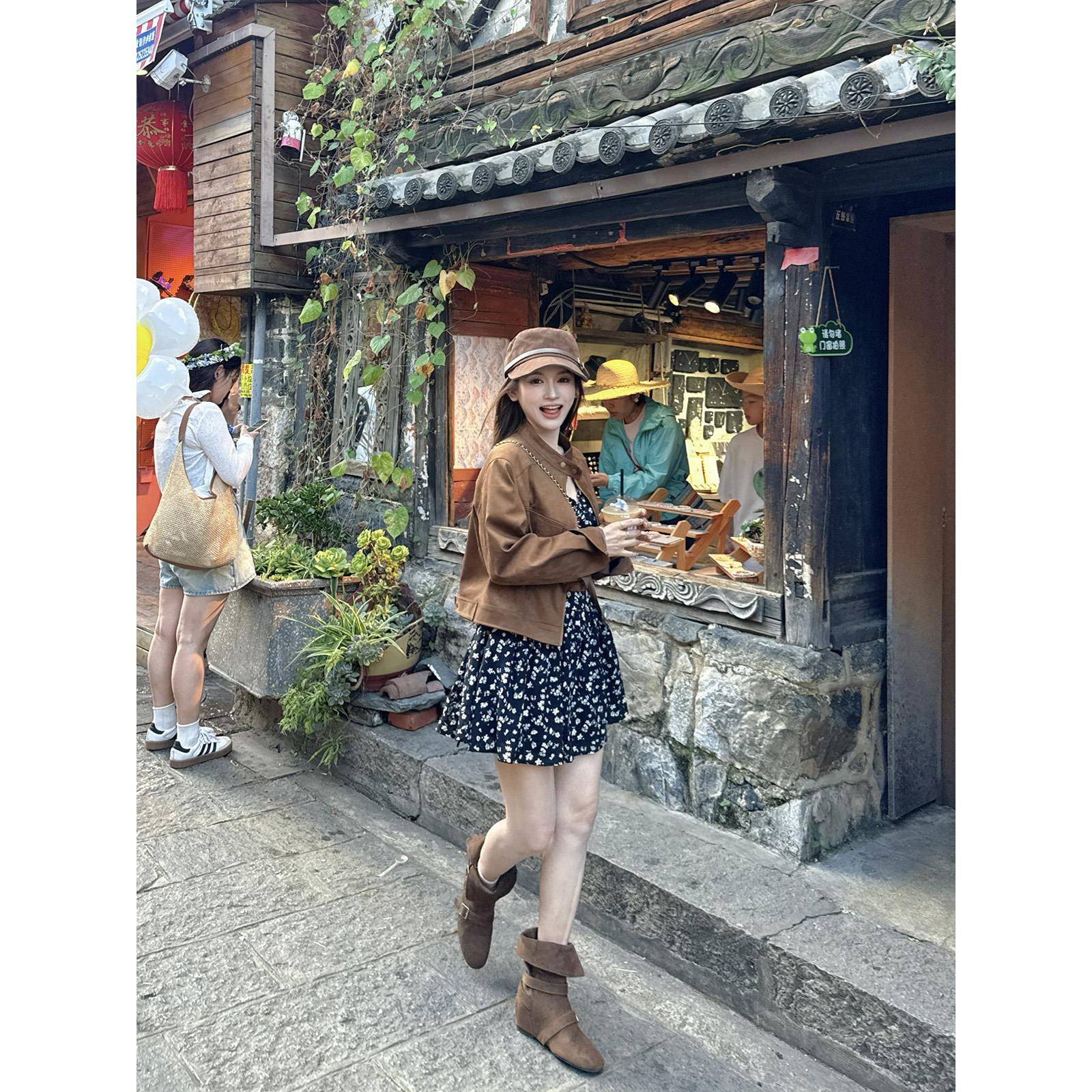 切糕自制小个子秋季上衣女新款短款夹克棕色美拉德早秋好看外套