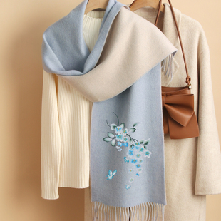 双面绣羊毛围巾女送妈妈生日礼物保暖羊绒披肩外搭秋冬围脖礼物