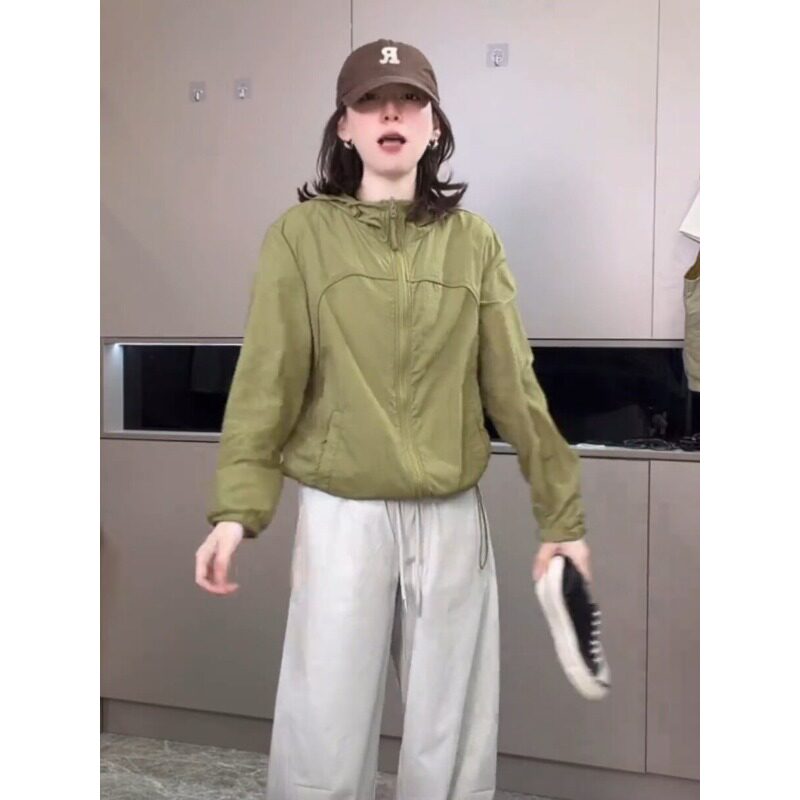 欧货时尚薄款防晒衣女2026夏季新款休闲百搭宽松连帽短外套上衣潮