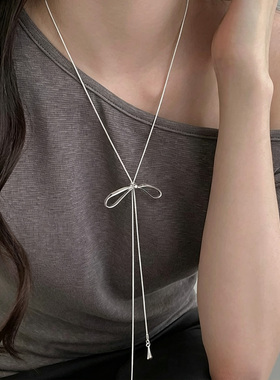 极简风金属绳结蝴蝶结项链女