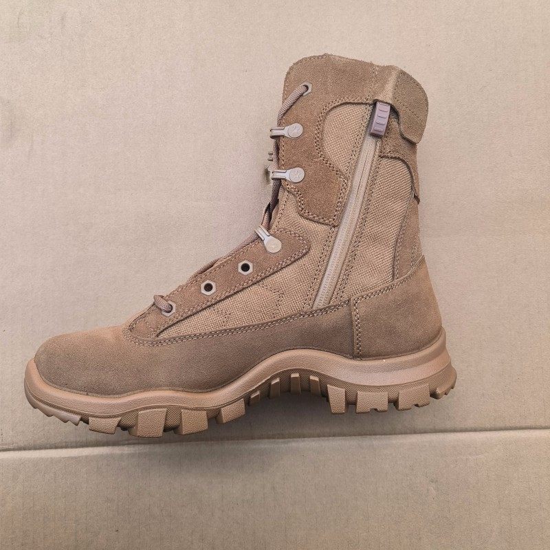 新式棕色作战训靴男款超轻作训靴高帮登山靴训练鞋沙漠靴高筒防水,户外/登山/野营/旅行用品,登山鞋/徒步鞋,淘宝优惠券,粉丝福利购,淘宝优惠卷
