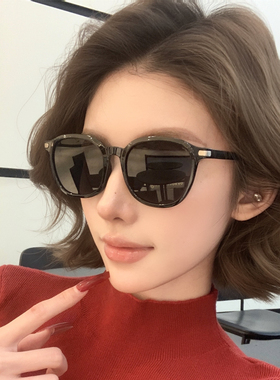 2026新款墨镜女款简约时髦黑色百搭眼镜女太阳镜防紫外线高级感潮
