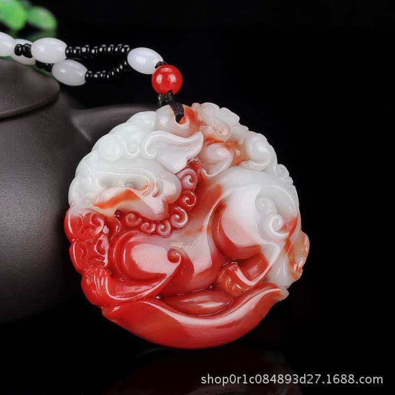 新疆戈壁玉外蒙鸡血玉貔貅玉牌金丝玉鸡血石吊坠男女项链元宝貔貅