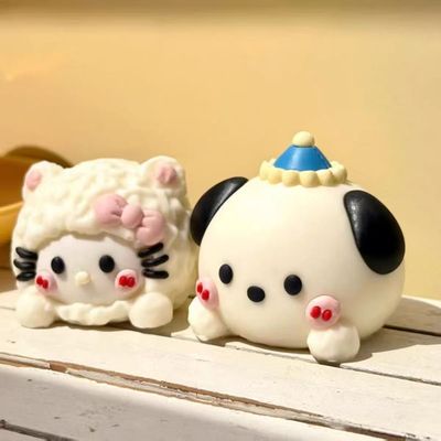 巧克力黄油小熊蛋糕装饰卡通情侣抱抱熊摆件立体潦草小狗小猫插件