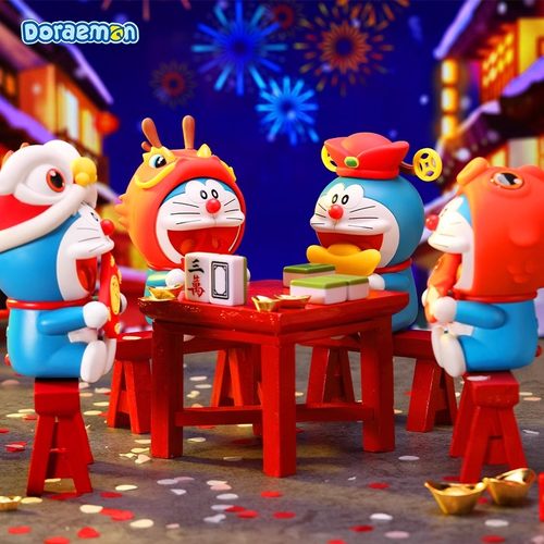 新款哆啦a梦龙年新春公仔