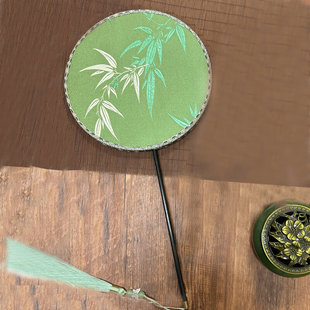 古风长柄团扇刺绣搭配汉服旗袍 走秀跳舞宫扇