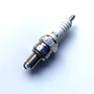 适用铃木摩托车配件骏驰GT125火花塞QS125-5ACBDEHF原装火花
