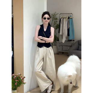 百搭两件套 韩系休闲设计感挂脖V领上衣阔腿裤 女2025夏季 新款 时尚