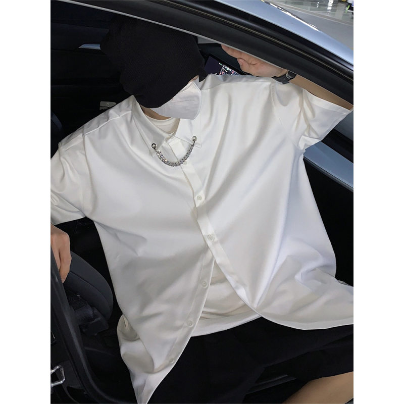 链条设计白色短袖衬衫男款