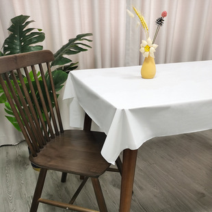CPE一次性桌布防水防油家庭实验室台布环保卫生安全食品级材餐桌