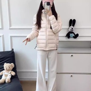 粉色排骨羽绒服女短款2025年冬季新款轻薄云感连帽羽绒内胆外套