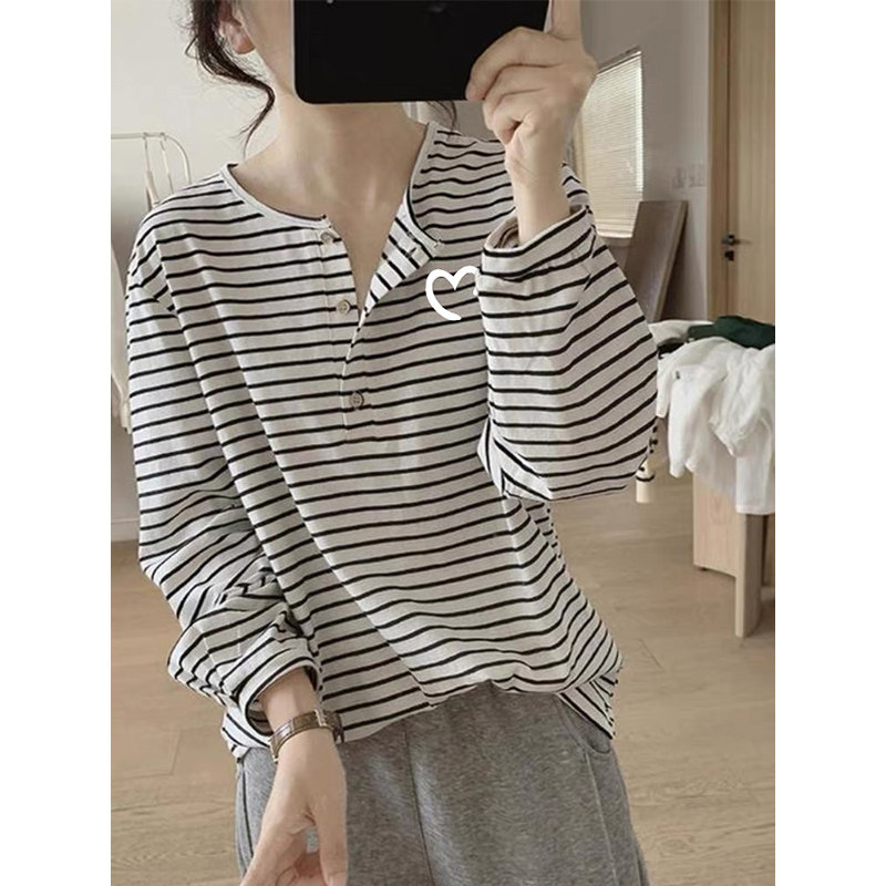 宽松显瘦纯棉上衣女条纹长袖打底衫春秋设计感纽扣半开领印花T恤,女装/女士精品,T恤,淘宝优惠券,粉丝福利购,淘宝优惠卷