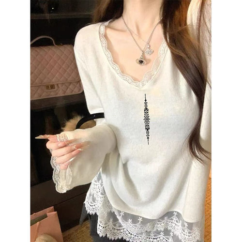 蕾丝花边V领打底衫女秋冬宽松