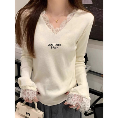 别致绝美V领蕾丝洋气打底衫女