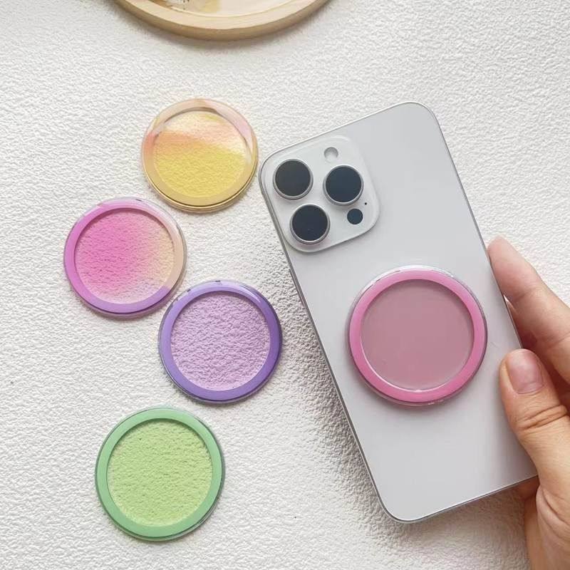 糖果色圆形半透磁吸底盘magsafe磁吸手机桌面气囊支架底啪嗒底座