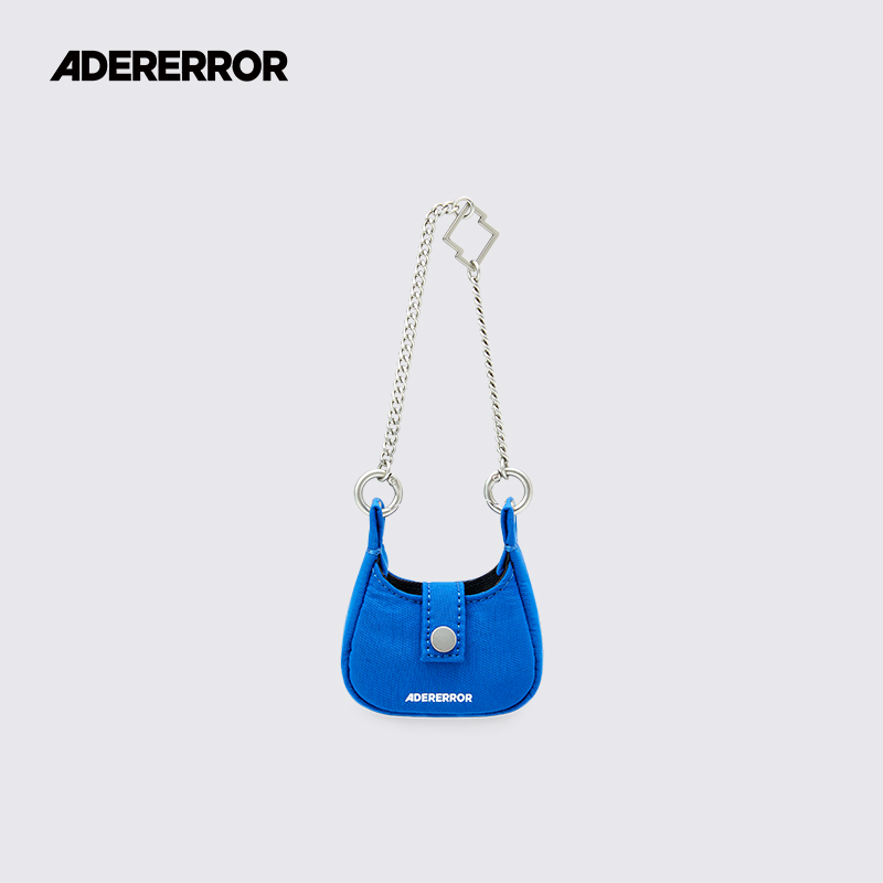 标志烙印金属链手提耳机包