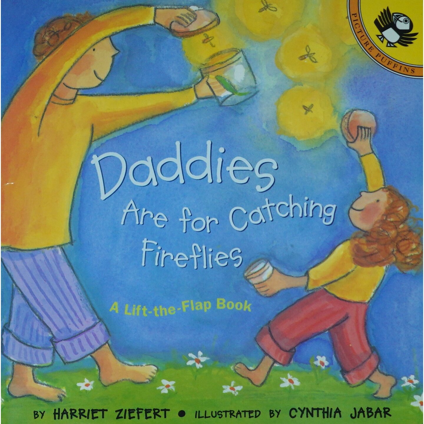 亲子共读原版书爸爸是用来抓萤火虫的英语绘本Father这是一本充满温情的图画书讲述了爸爸和孩子之间的特殊纽带通过翻翻页设计增