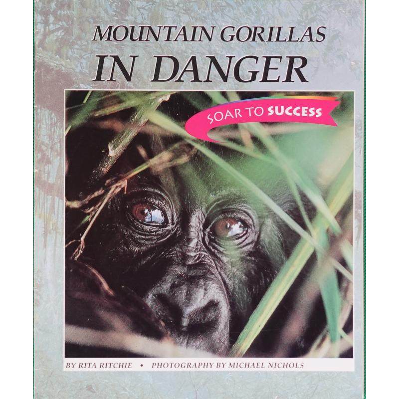mountain gorillas in danger by houghton mifflin平装houghton
