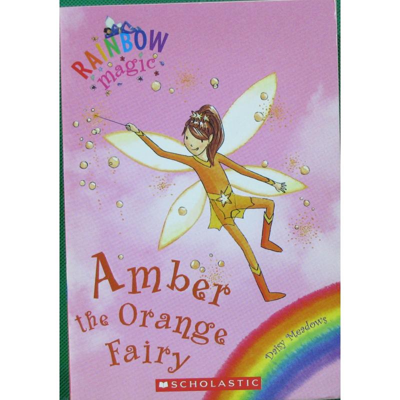 Amber the Orange Fairy (Rainbow Magic #2) by Daisy Meadows平装Scholastic琥珀色橙色童话 (彩虹魔法 #2)仙子