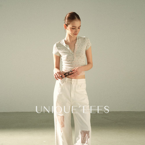 尢壹/UNIQUE'EEES【纯欲教科书】精致碎花亨利领蕾丝T恤U6211706