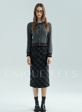 尢壹/【百搭BI入】斜丝裁剪显高经典直筒小A字裙 UEAW011