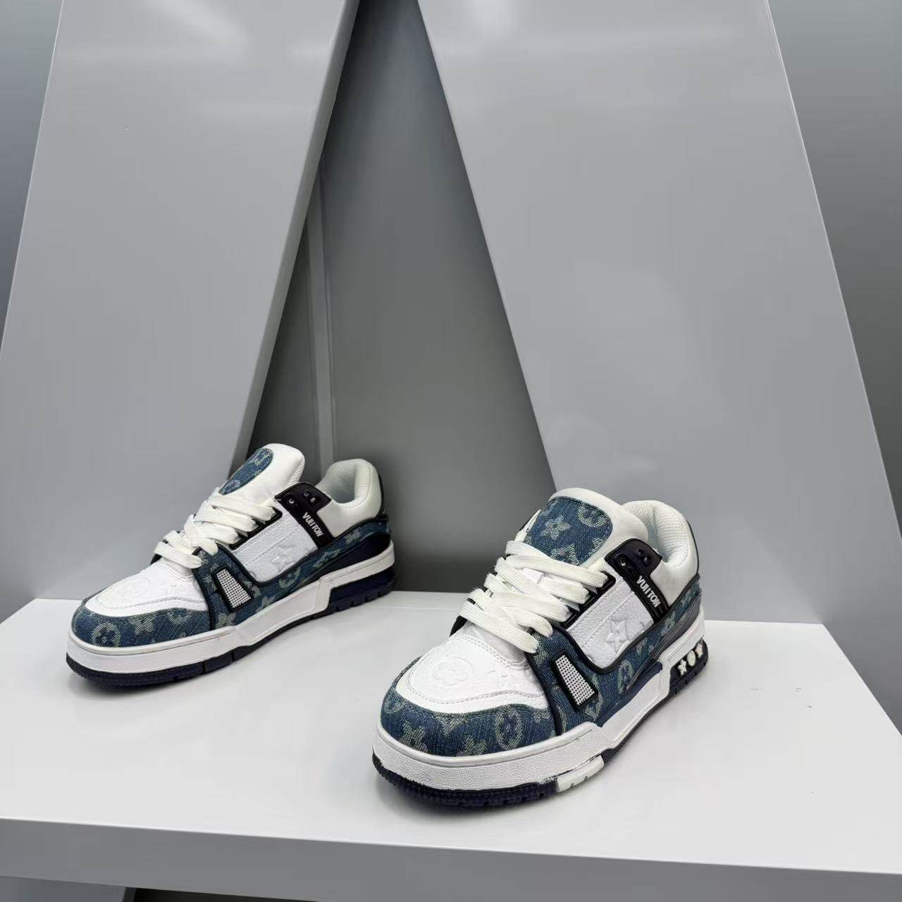 2025新款时尚百搭潮流情侣老爹鞋低帮软底休闲板鞋增高鞋男女鞋,流行男鞋,休闲板鞋,淘宝优惠券,粉丝福利购,淘宝优惠卷