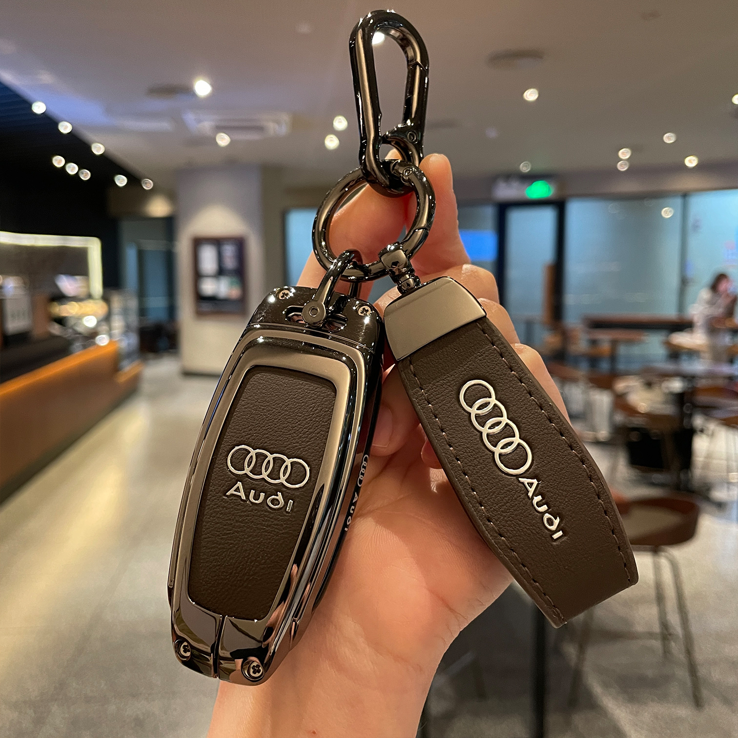 适用奥迪新a6l钥匙套壳25款q5l a3 a7 a4l扣q7 a8高档q4包q6男女