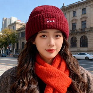红色女款帽子冬日针织帽大头围护耳冷帽显脸小保暖防寒毛线包头帽