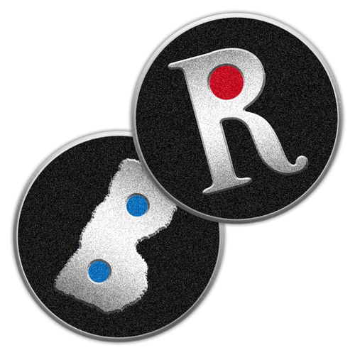 罗贝托&middot;波拉尼奥名字的首字母，金属材质