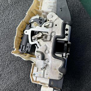 适用宾士S级W221电吸门中控锁W222后备箱尾门锁S300S350S400S500