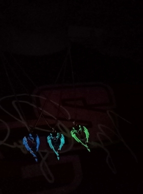 夜光狼王火焰龙翼龙个性