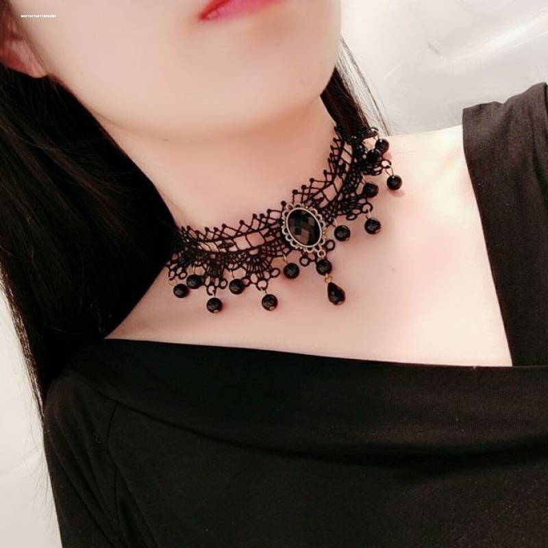 项链女锁骨韩版学生黑色蕾丝吊坠