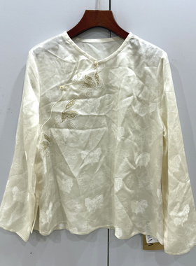 瓦琳汀娜72870 欧洲站26春斜门禁扣蝴蝶刺绣花圆领国风醋酸小衫