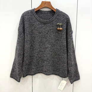 胸针花朵亮片圆领休闲短装 欧洲站2025冬时尚 山羊绒毛衣 1136 181