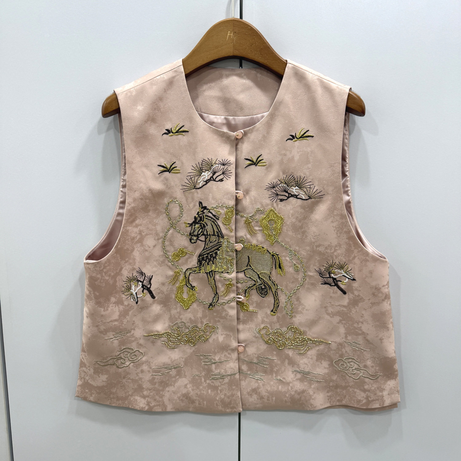 26710欧洲站26春时尚重工钉珠链条马刺绣花人丝国风洋气马甲外套,女装/女士精品,上衣,淘宝优惠券,粉丝福利购,淘宝优惠卷