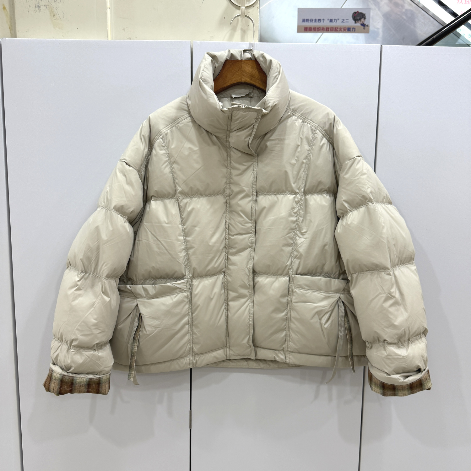 H85617欧洲站2025冬新款时尚格子卷袖口飘带口袋立领休闲短羽绒服