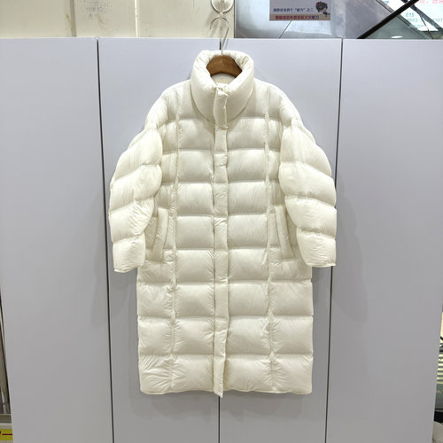 ASSIE AEY757欧洲站2025冬时尚百搭立领高端长款泡芙白鹅绒羽绒服