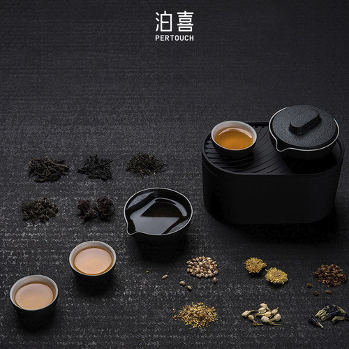 「红点博物馆珍藏品牌」户外茶具