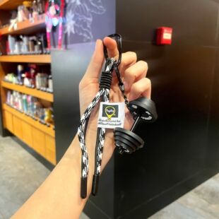 高级感创意杠铃钥匙扣精致挂件健身房周边小礼品挂件钥匙m系