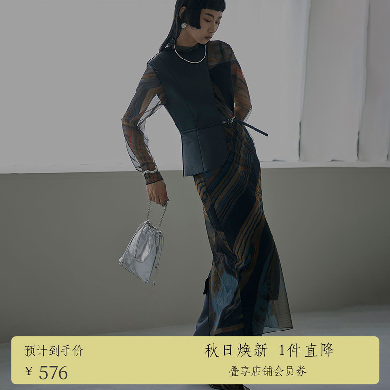 AMERI时尚环保材质个性马甲